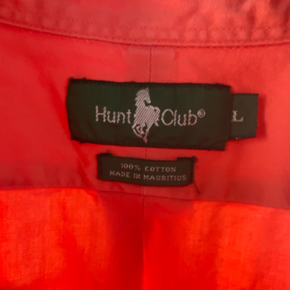 Coral Hunt Club size L button up shirt